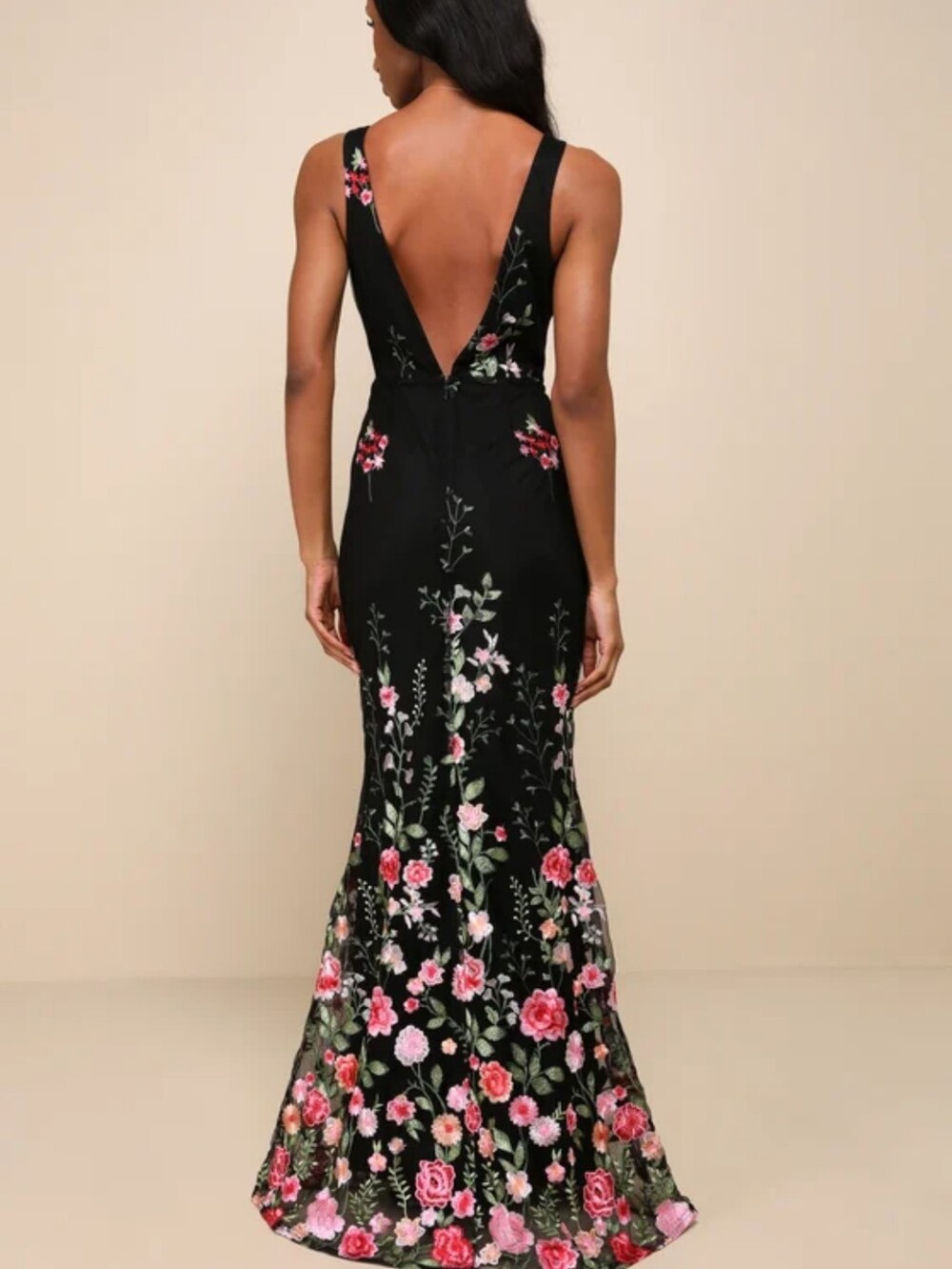 NWT Lulu'a Soiree Blossom Black Floral Embroidered Mermaid Maxi Dress Size Small - Picture 3 of 15